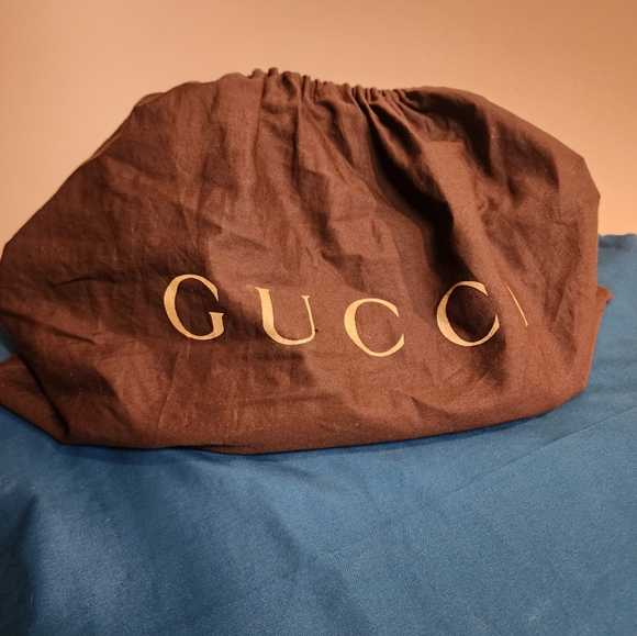 Gucci Boston GG Small Boston Leather Bag, gift paper, and a hard box. - Picture 6 of 16